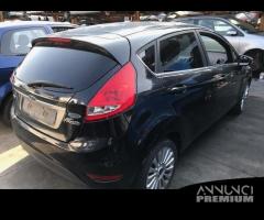 Ford fiesta 2011 - 4