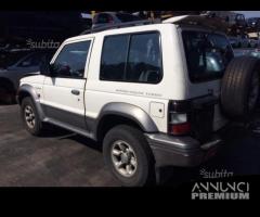 Mitsubishi pajero 1998