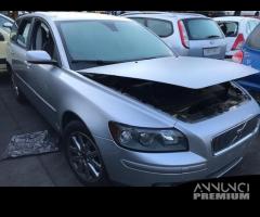 Volvo v50 2006