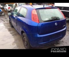 Fiat grande punto 2007 - 3