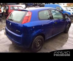 Fiat grande punto 2007 - 4