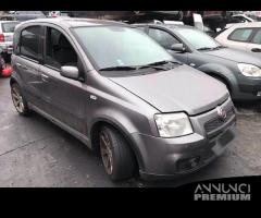 Fiat panda 100hp 2010 - 1