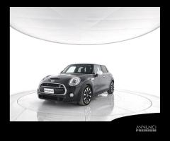 MINI Cooper SD 5 porte 2.0 aut. Hype