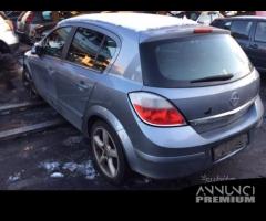 Opel astra h 2004 - 3