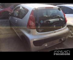 Peugeot 107 2008 - 4