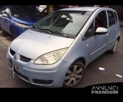 Mitsubishi colt 2005 - 1