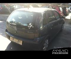 Opel corsa 2003