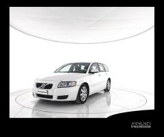 VOLVO V50 D2 POLAR PLUS - PER OPERATORI DEL SETT - 1