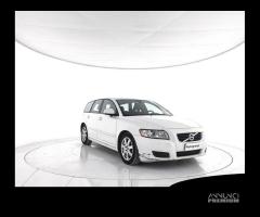 VOLVO V50 D2 POLAR PLUS - PER OPERATORI DEL SETT