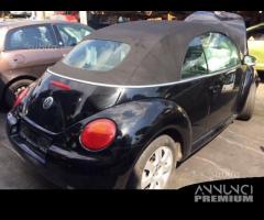 Volkswagen new beetle 2004