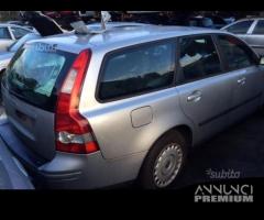 Volvo v50 2005