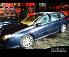 New renault laguna 2009 - 3