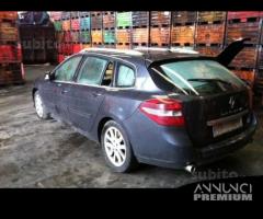 New renault laguna 2009 - 4