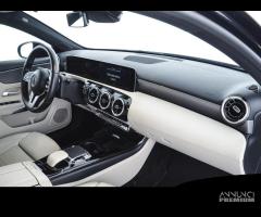 MERCEDES-BENZ CLA sse A 180 d Automatic Sport - 12