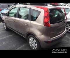 Nissan note 2005 - 4