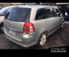 Opel zafira 2011