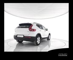 VOLVO XC40 D3 Momentum Core