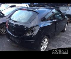 Opel corsa 2009 - 2