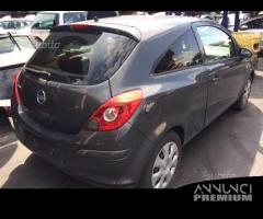 Opel corsa 2011