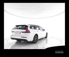 VOLVO V60 D3 Business - AUTOCARRO N1