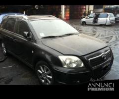 Toyota avensis 2006