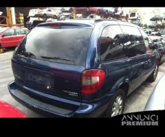 Daimlerchrysler voyager 2003