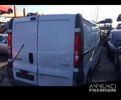 Renault trafic 2010 - 3