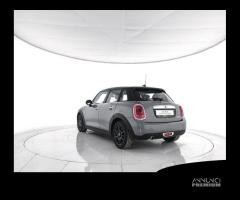 MINI Cooper D 3 porte Cooper 1.5 Hype 5 porte