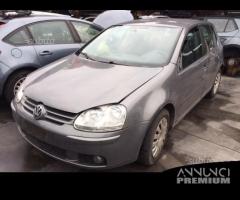 Volkswagen golf 5 2007 - 1