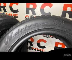 4 GOMME USATE 215/55R17 98 V YOKOHAMA INVERNALI