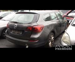 Opel astra 2011