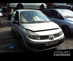 Renault megane scenic 2003 - 2