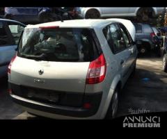 Renault megane scenic 2003 - 3