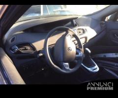 Renault scenic x-mood 2012 - 4