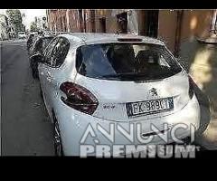 Disponibili ricambi Peugeot 208 2016 - 2