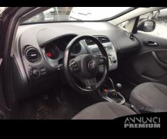 Volkswagen up 2013