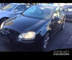 Volkswagen golf 5 2005 - 1