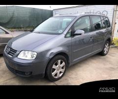 RICAMBI USATI AUTO VOLKSWAGEN Touran 1Â° Serie (03 - 2