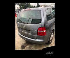 RICAMBI USATI AUTO VOLKSWAGEN Touran 1Â° Serie (03 - 4