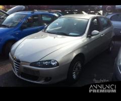 Alfa romeo 147 2005 - 4