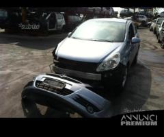 Opel corsa 2010 - 1