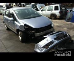 Opel corsa 2010 - 2