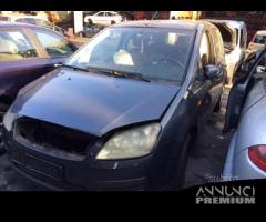 Ford focus c-max 2005 - 1