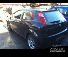 Fiat grande punto 2006 - 4