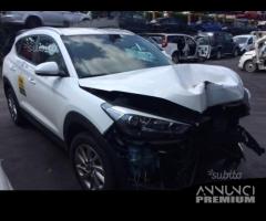 Hyundai tucson 2016 - 2