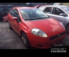 Fiat grande punto 2007 - 1