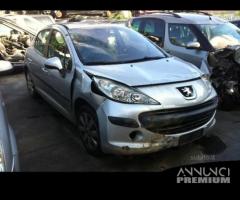 Peugeot 207 anno 2008 - 1