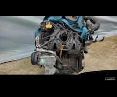 Motore usato Renault Twingo 1.2 D7FF7 - 2