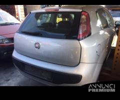 Fiat punto evo 2011 - 4