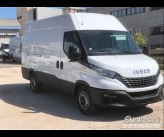 Iveco daily 35s14 furgone